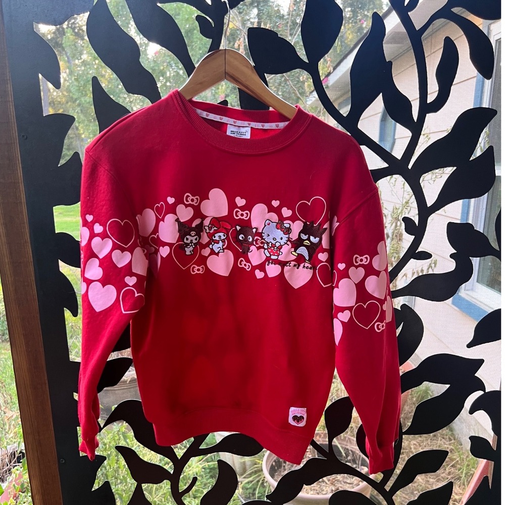 Hello Kitty and Friends Sanrio Red Heart Graphic Sweatshirt XXS SIL-34452